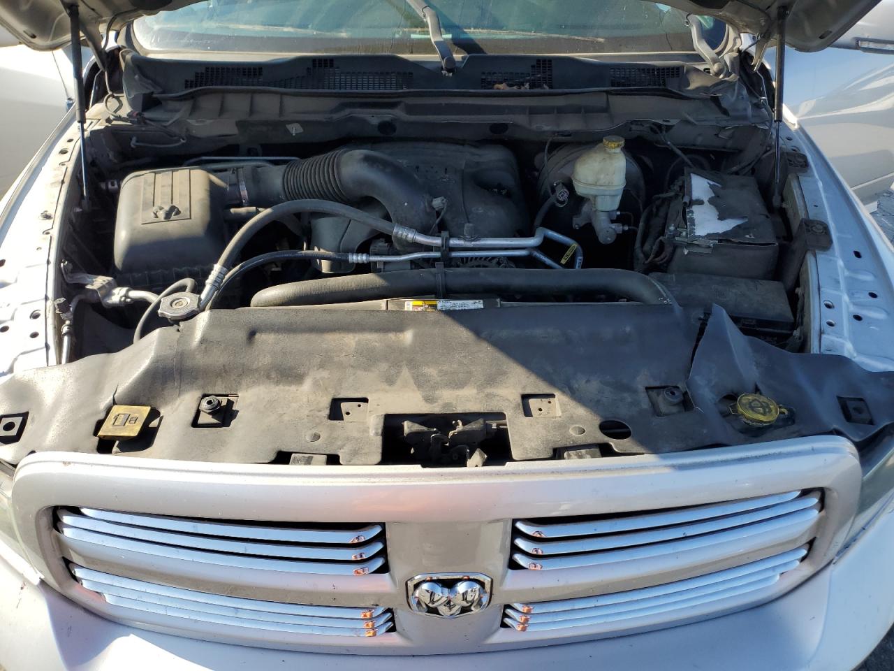 2014 Ram 1500 Sport VIN: 1C6RR6MT5ES144666 Lot: 84598365