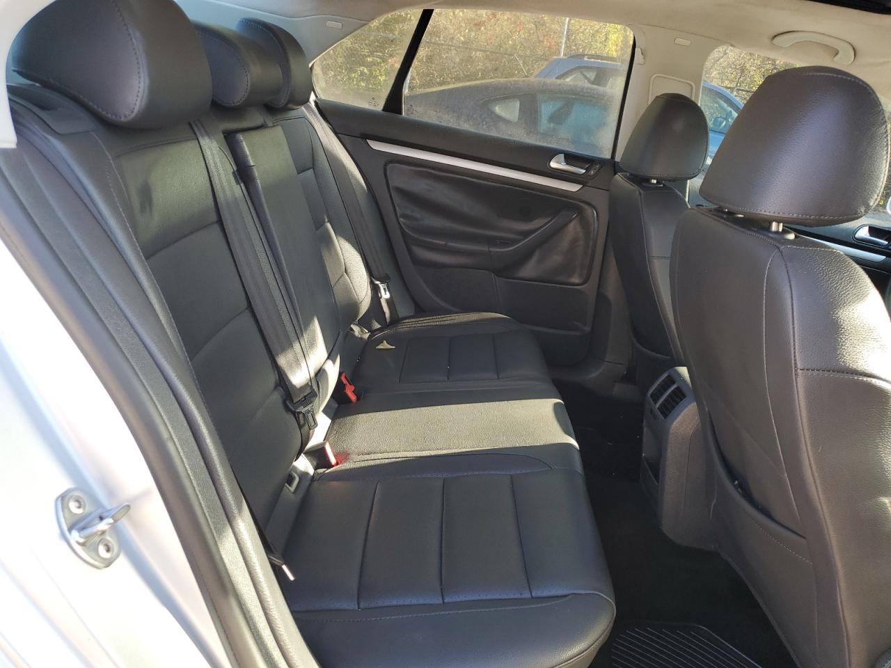 2007 Volkswagen Jetta Wolfsburg VIN: 3VWEF71K87M188056 Lot: 82364285