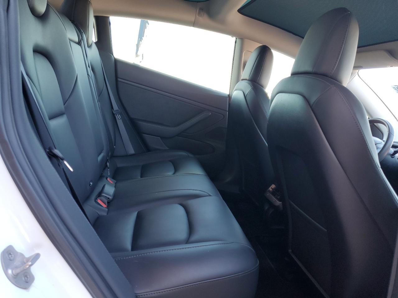 2018 Tesla Model 3 VIN: 5YJ3E1EA2JF162611 Lot: 86700015