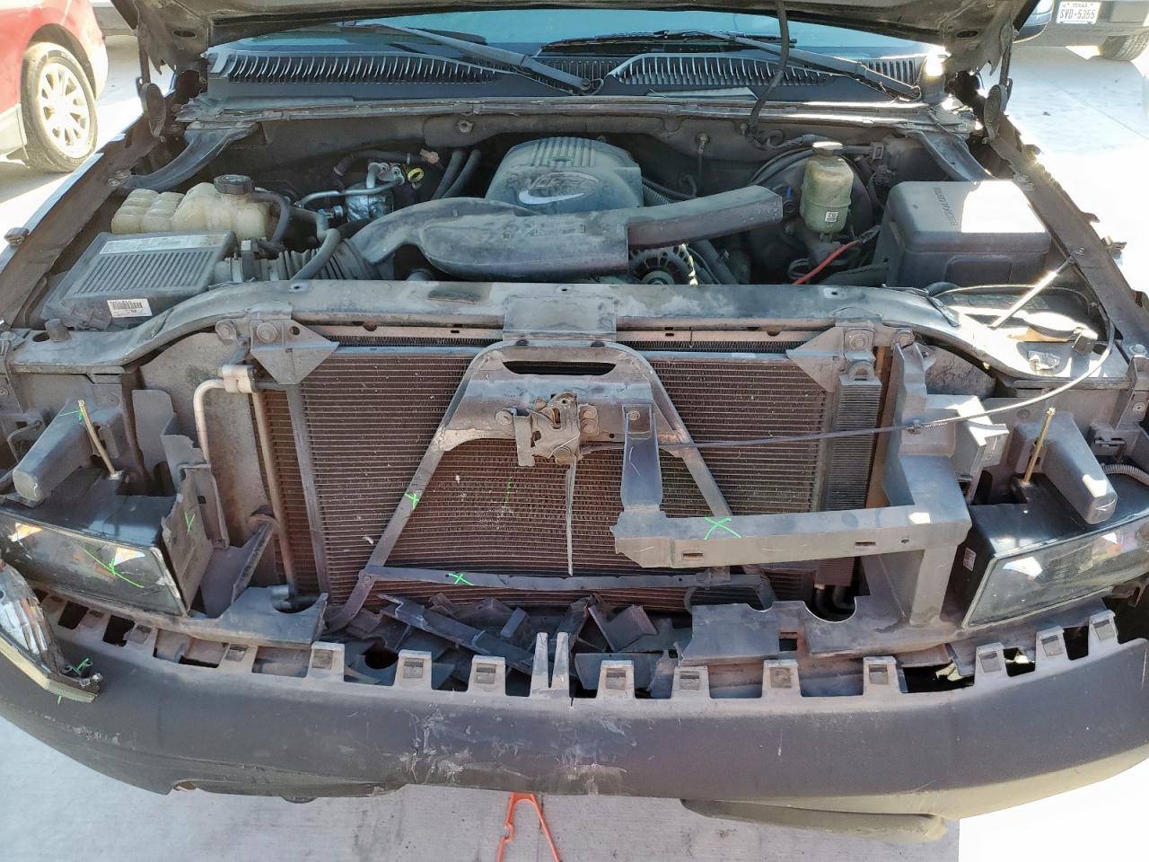 2002 Chevrolet Avalanche C1500 VIN: 3GNEC13T22G283841 Lot: 85498325