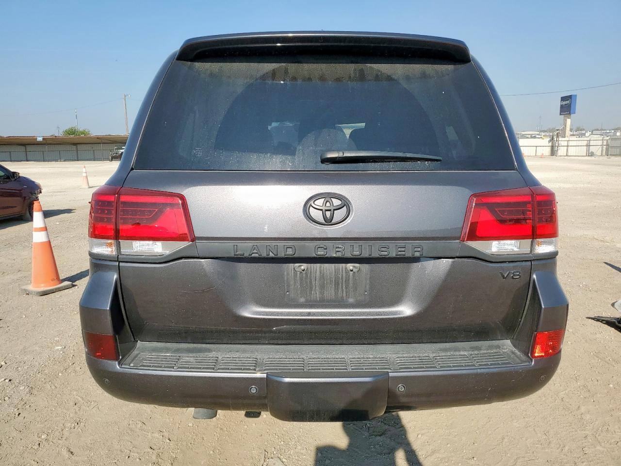 2021 Toyota Land Cruiser Vx-R VIN: JTMCY7AJ1M4096015 Lot: 85322945