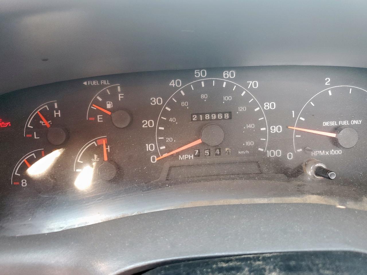 2000 Ford Super Duty F-550 Xl VIN: 1FDAF56F1YED90208 Lot: 84538815