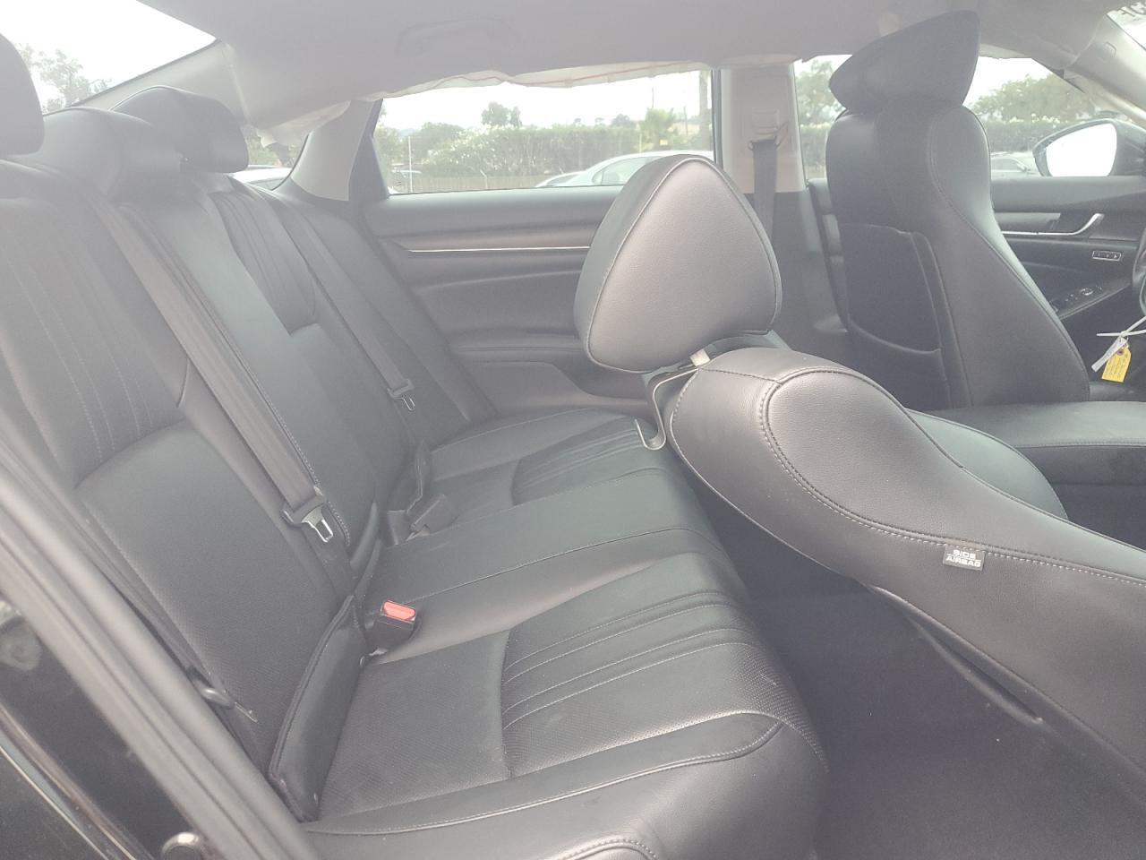 2022 Honda Accord Hybrid Exl VIN: 1HGCV3F51NA020070 Lot: 82176735