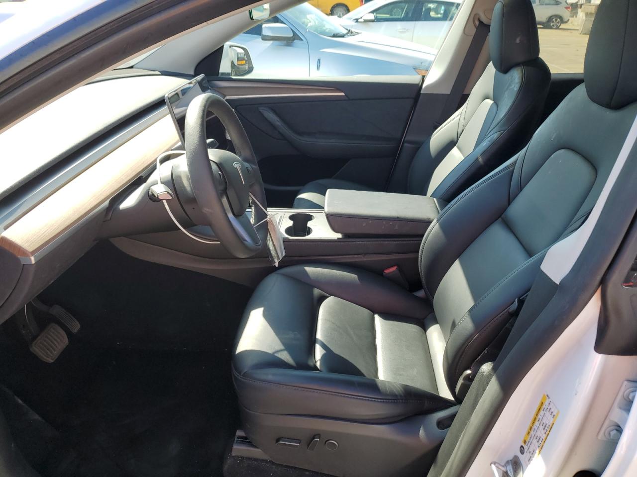 2023 Tesla Model Y VIN: 7SAYGDEE0PF834732 Lot: 85883095