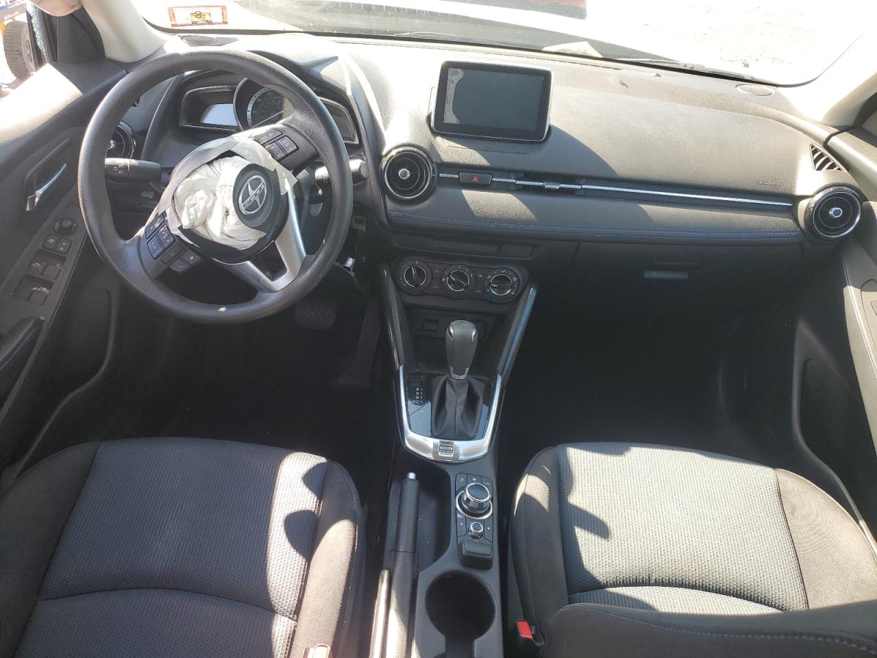 2016 Toyota Scion Ia VIN: 3MYDLBZV2GY103991 Lot: 85742535