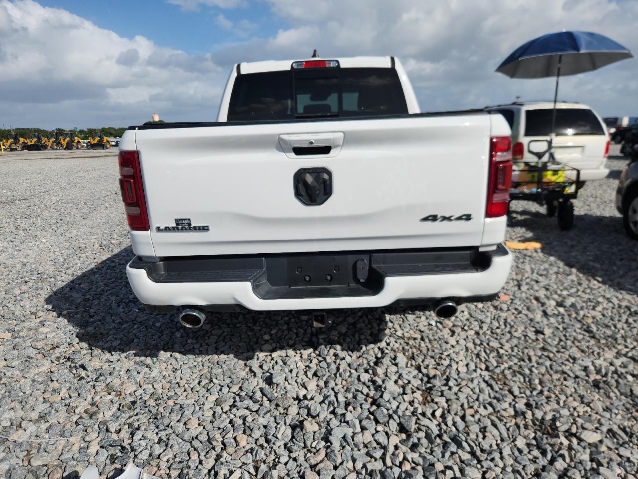 2022 Ram 1500 Laramie VIN: 1C6SRFJT0NN182360 Lot: 84590195
