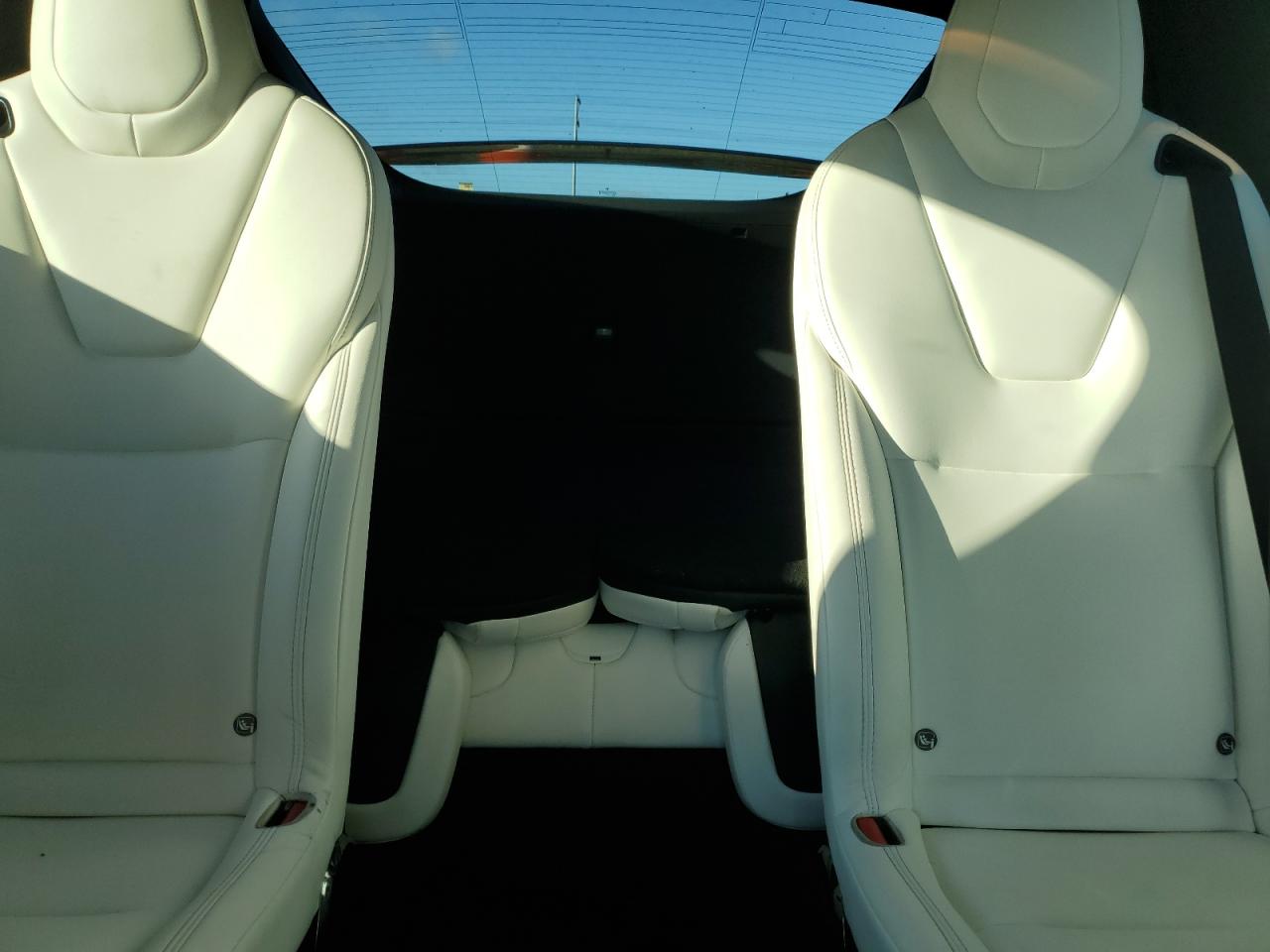 2020 Tesla Model X VIN: 5YJXCBE47LF301402 Lot: 87301255