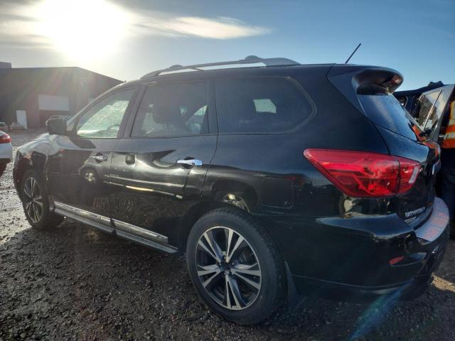  NISSAN PATHFINDER 2018 Черный