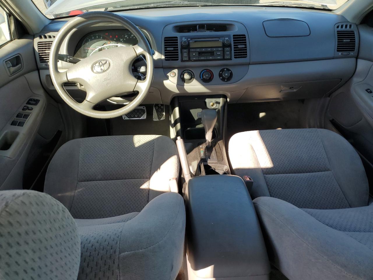 2003 Toyota Camry Le VIN: 4T1BE32K33U713610 Lot: 85120805
