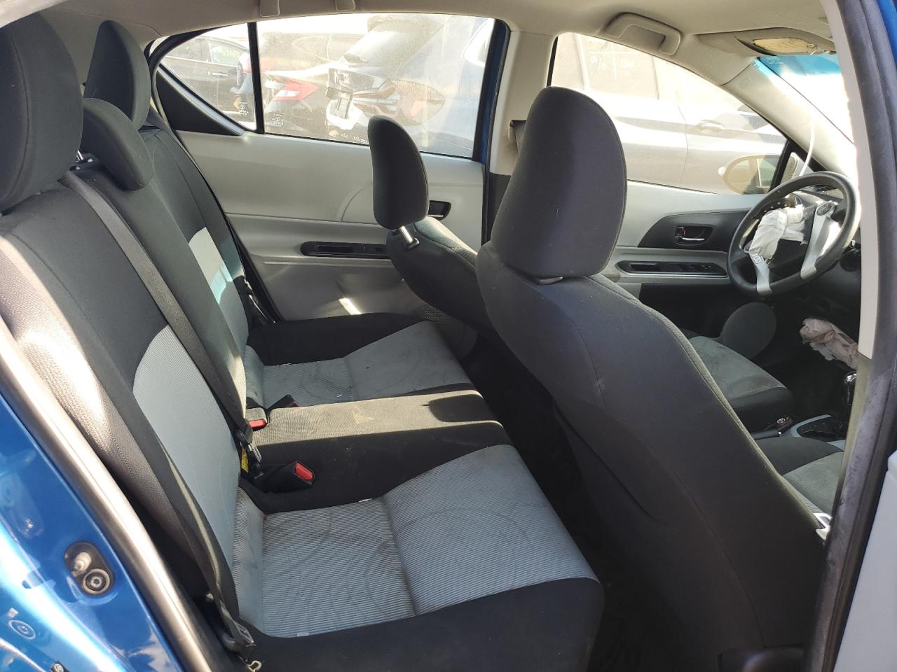 2014 Toyota Prius C VIN: JTDKDTB31E1558950 Lot: 81863215