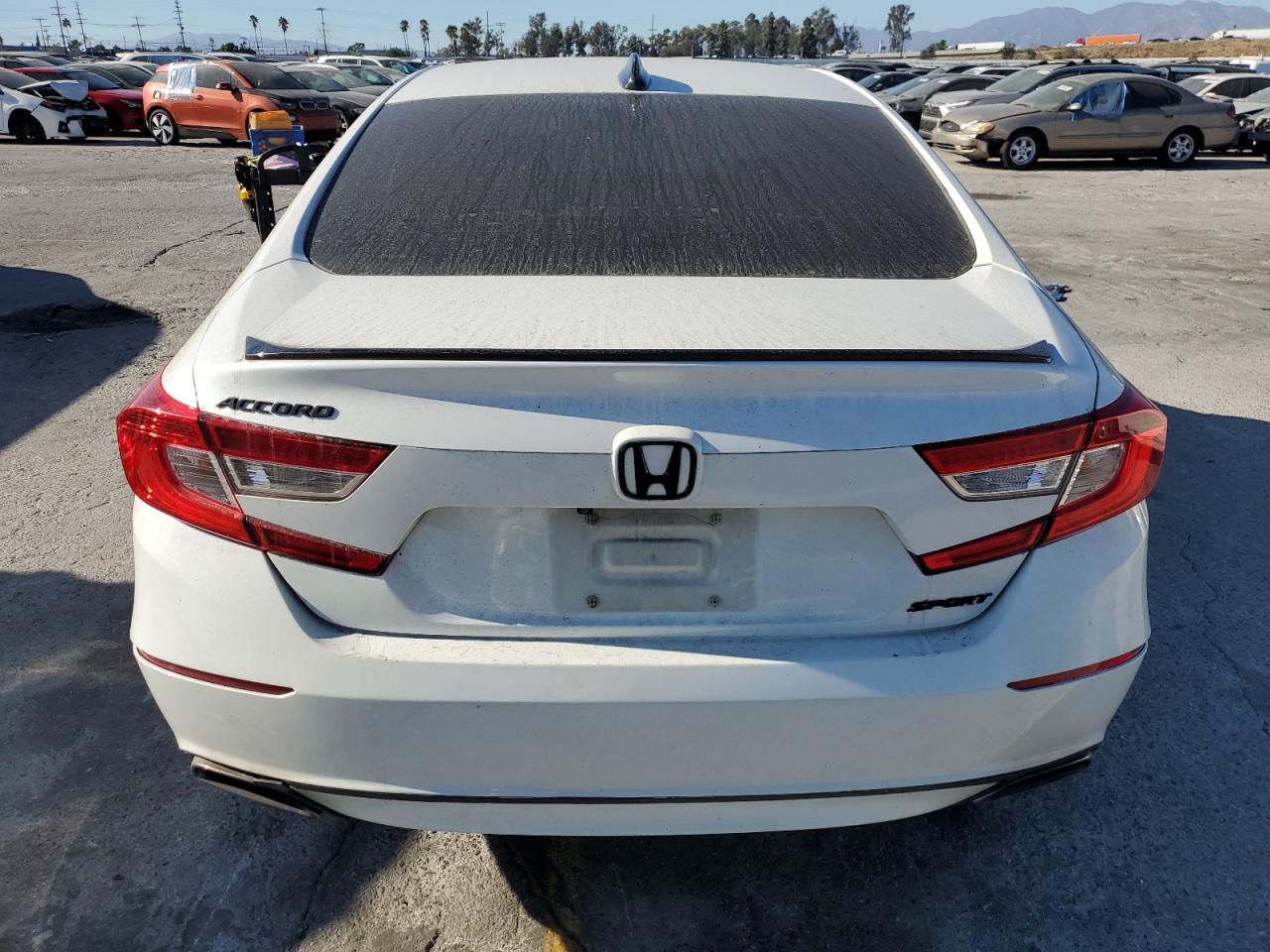 2018 Honda Accord Sport VIN: 1HGCV1F37JA050400 Lot: 86253765