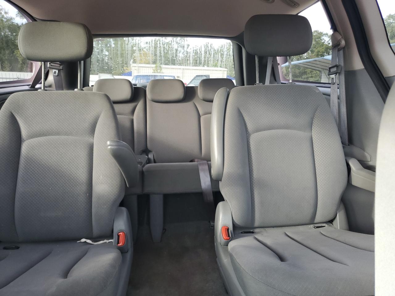 2007 Chrysler Town & Country Lx VIN: 2A4GP44R67R342122 Lot: 82306325