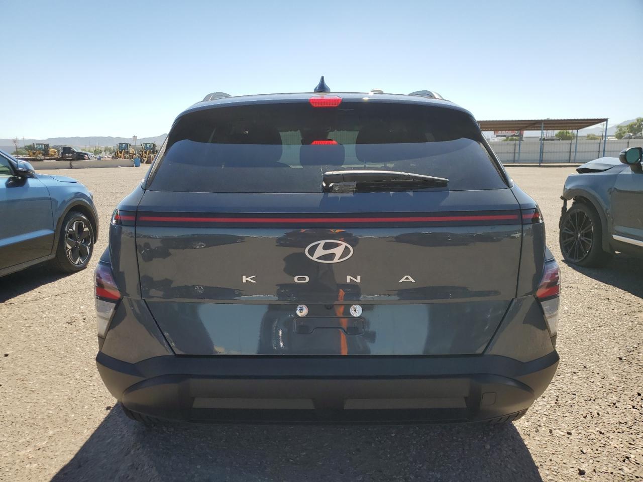 2025 Hyundai Kona Sel VIN: KM8HB3AB1SU211049 Lot: 85685295
