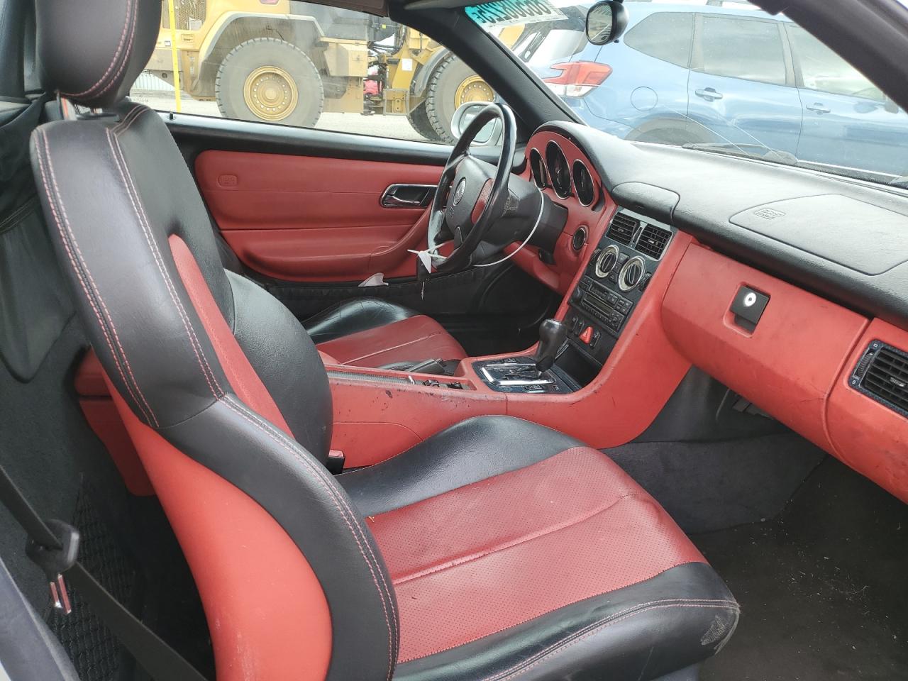1998 Mercedes-Benz Slk 230 Kompressor VIN: WDBKK47F6WF038485 Lot: 86508225