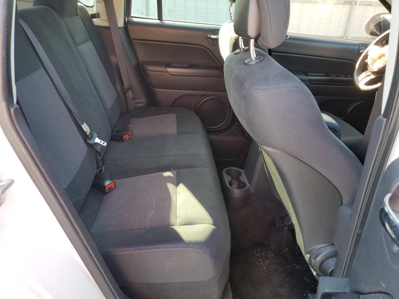 2013 Jeep Compass VIN: 1C4NJCBA8DD130309 Lot: 82187025