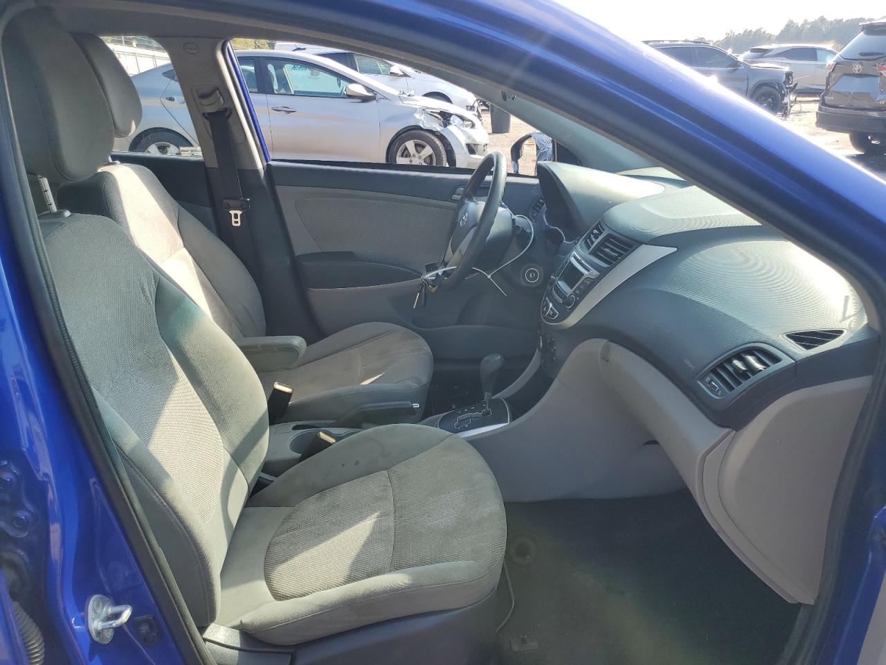 2014 Hyundai Accent Gls VIN: KMHCT4AE7EU608258 Lot: 90050375