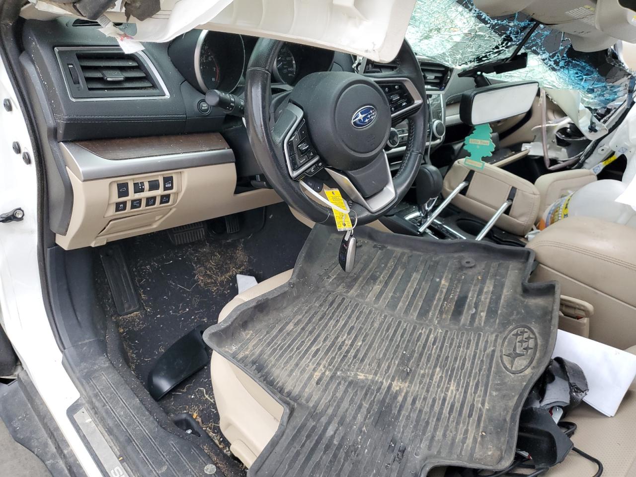 2018 Subaru Outback 2.5I Limited VIN: 4S4BSANC2J3278812 Lot: 82209885