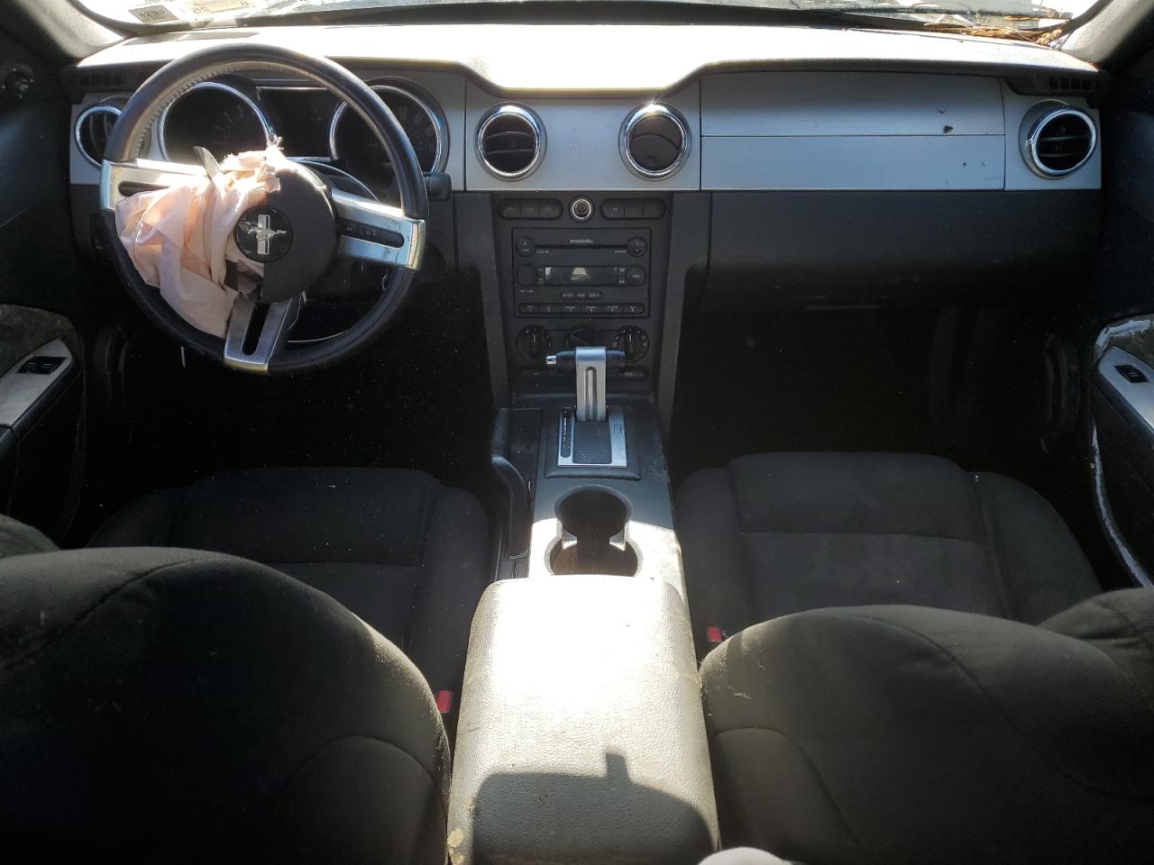 2006 Ford Mustang VIN: 1ZVHT80N265181910 Lot: 86804555