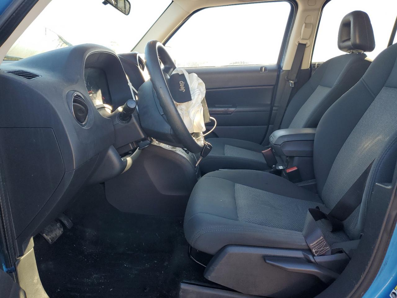 2009 Jeep Patriot Sport VIN: 1J4FF28B69D207941 Lot: 82351685