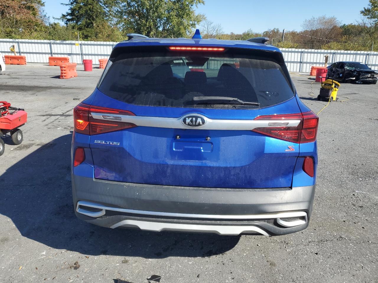 2021 Kia Seltos S VIN: KNDEUCAAXM7163674 Lot: 85208725