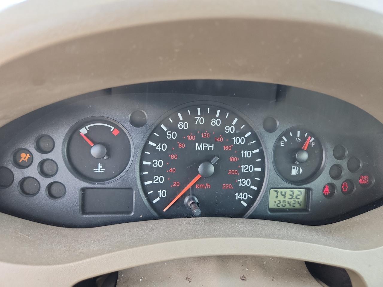 2005 Ford Focus Zx4 VIN: 1FAFP34N85W138425 Lot: 86188915