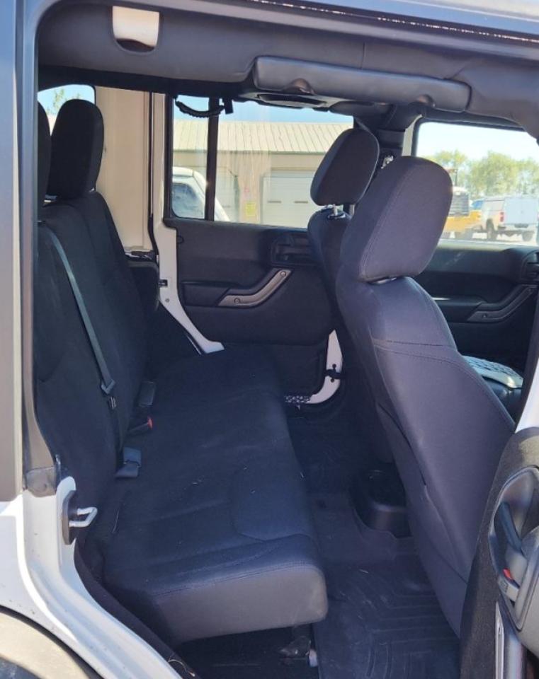 2013 Jeep Wrangler Unlimited Sport VIN: 1C4BJWDG6DL670091 Lot: 85764815