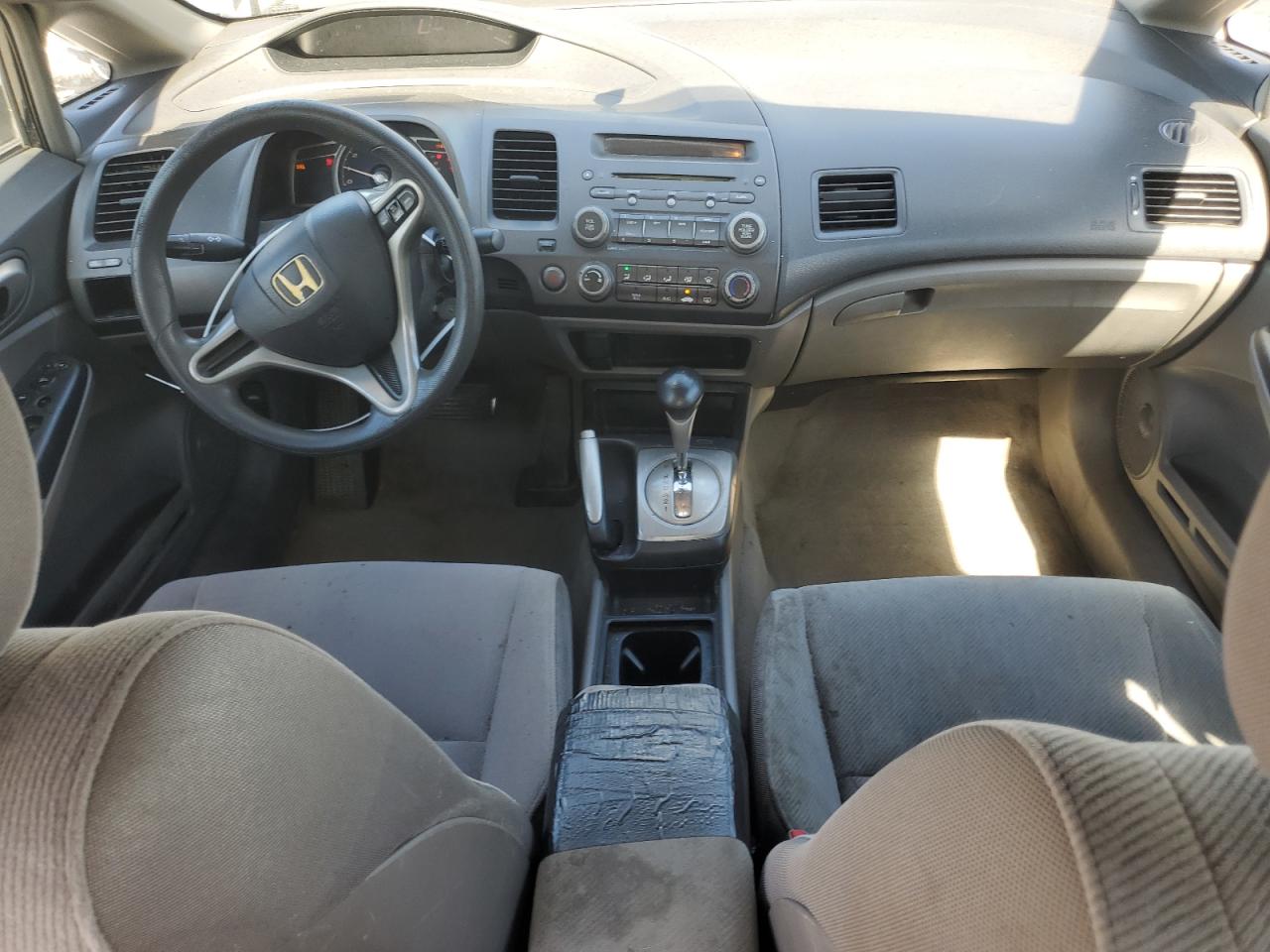 2010 Honda Civic Lx VIN: 2HGFA1F52AH568457 Lot: 84062195