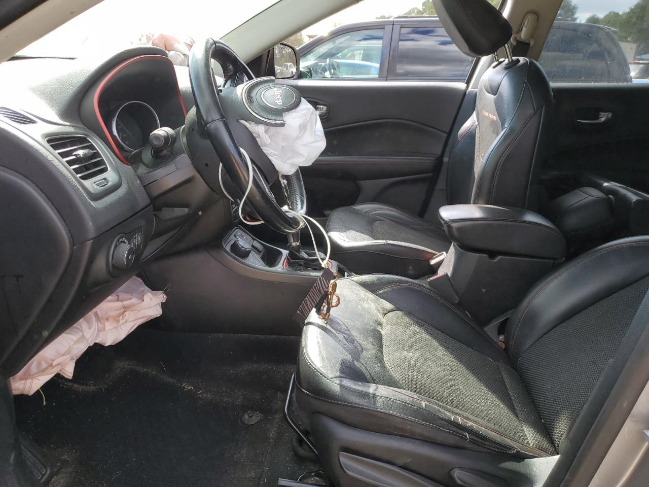 2020 Jeep Compass Trailhawk VIN: 3C4NJDDB8LT196170 Lot: 82654025