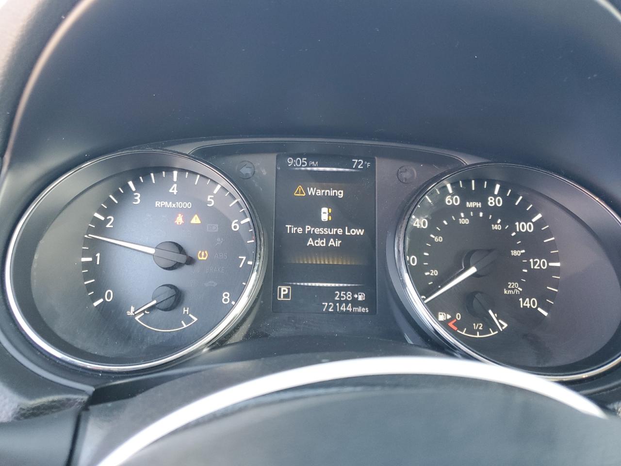 2017 Nissan Rogue Sport S VIN: JN1BJ1CPXHW035645 Lot: 85384785