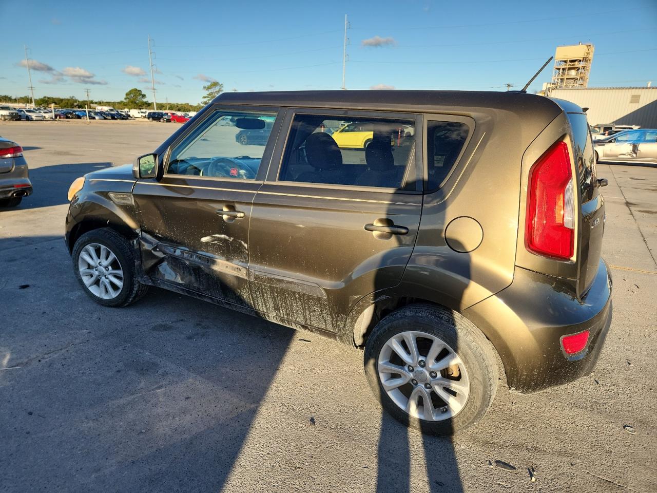 KNDJT2A64C7461238 2012 Kia Soul + 2012 Kia Soul + VIN: KNDJT2A64C7461238 Lot: 85424945