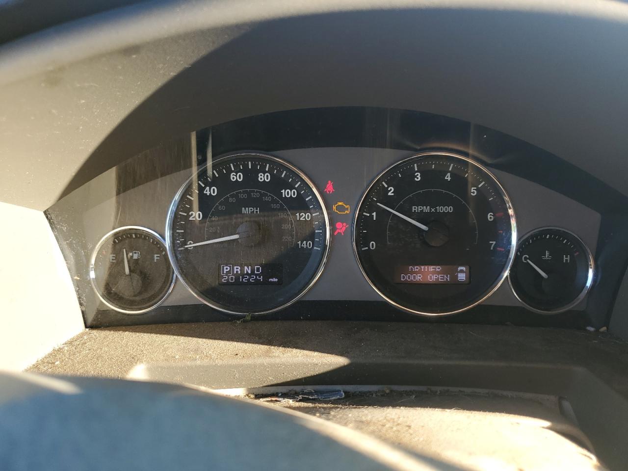 2008 Jeep Commander Limited VIN: 1J8HG58NX8C232281 Lot: 84808465