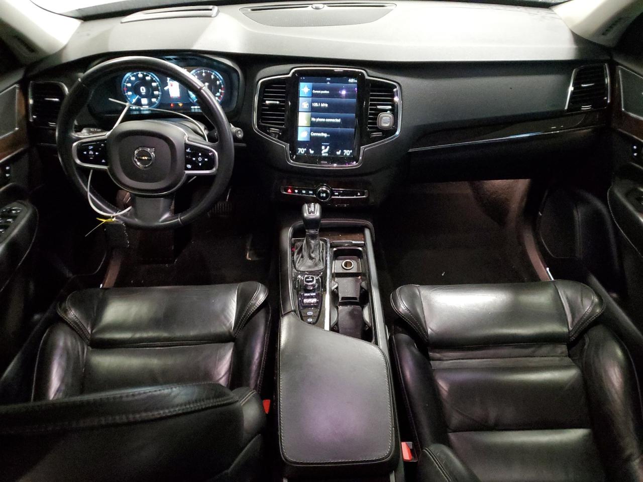 2017 Volvo Xc90 T6 VIN: YV4A22PK3H1142072 Lot: 69855275