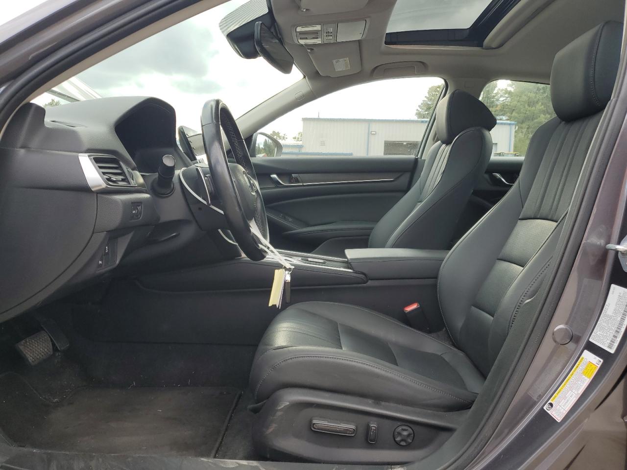 2022 Honda Accord Hybrid Exl VIN: 1HGCV3F55NA025935 Lot: 84726295