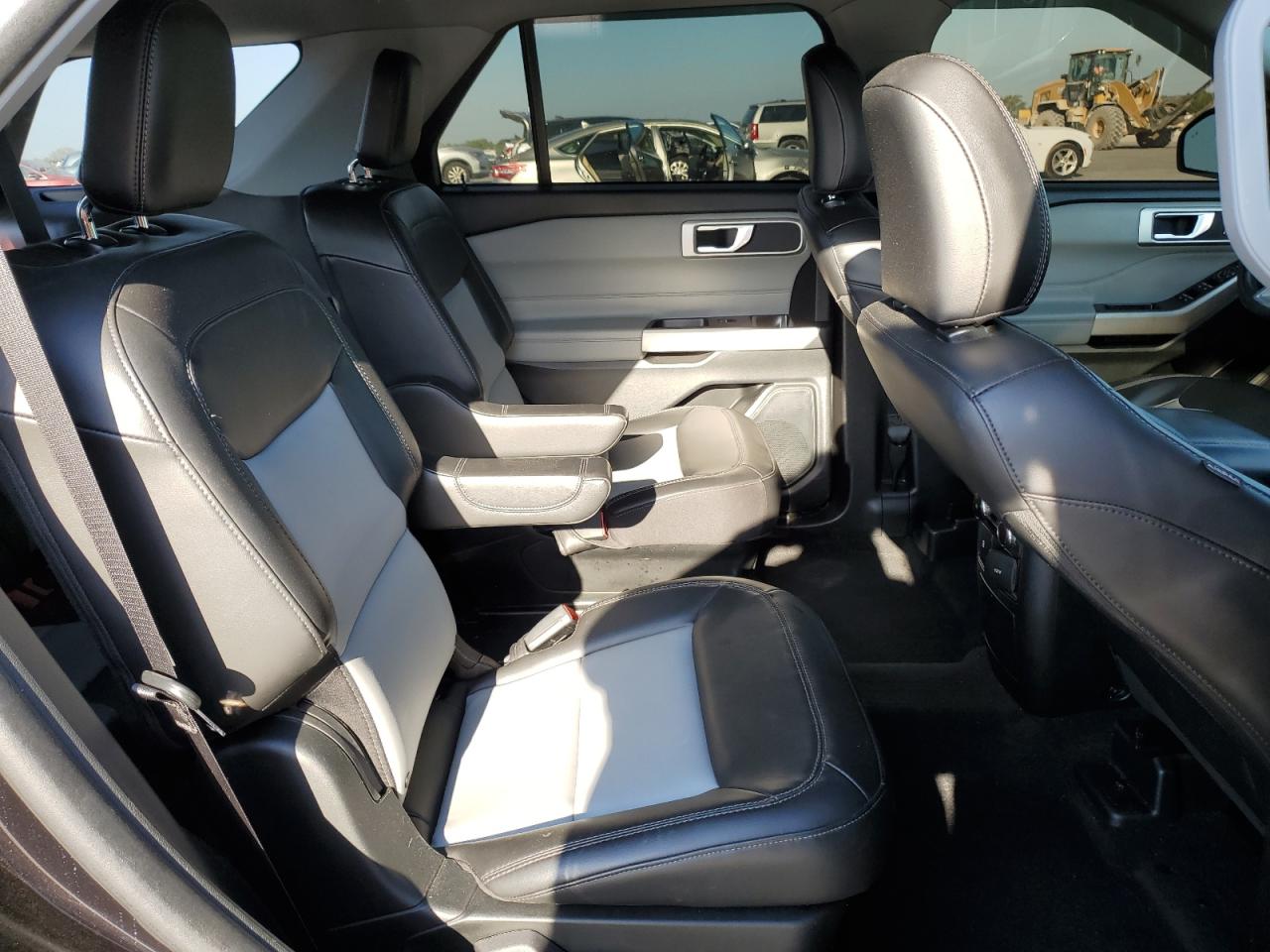 2023 Ford Explorer Xlt VIN: 1FMSK7DH3PGA72657 Lot: 82225195