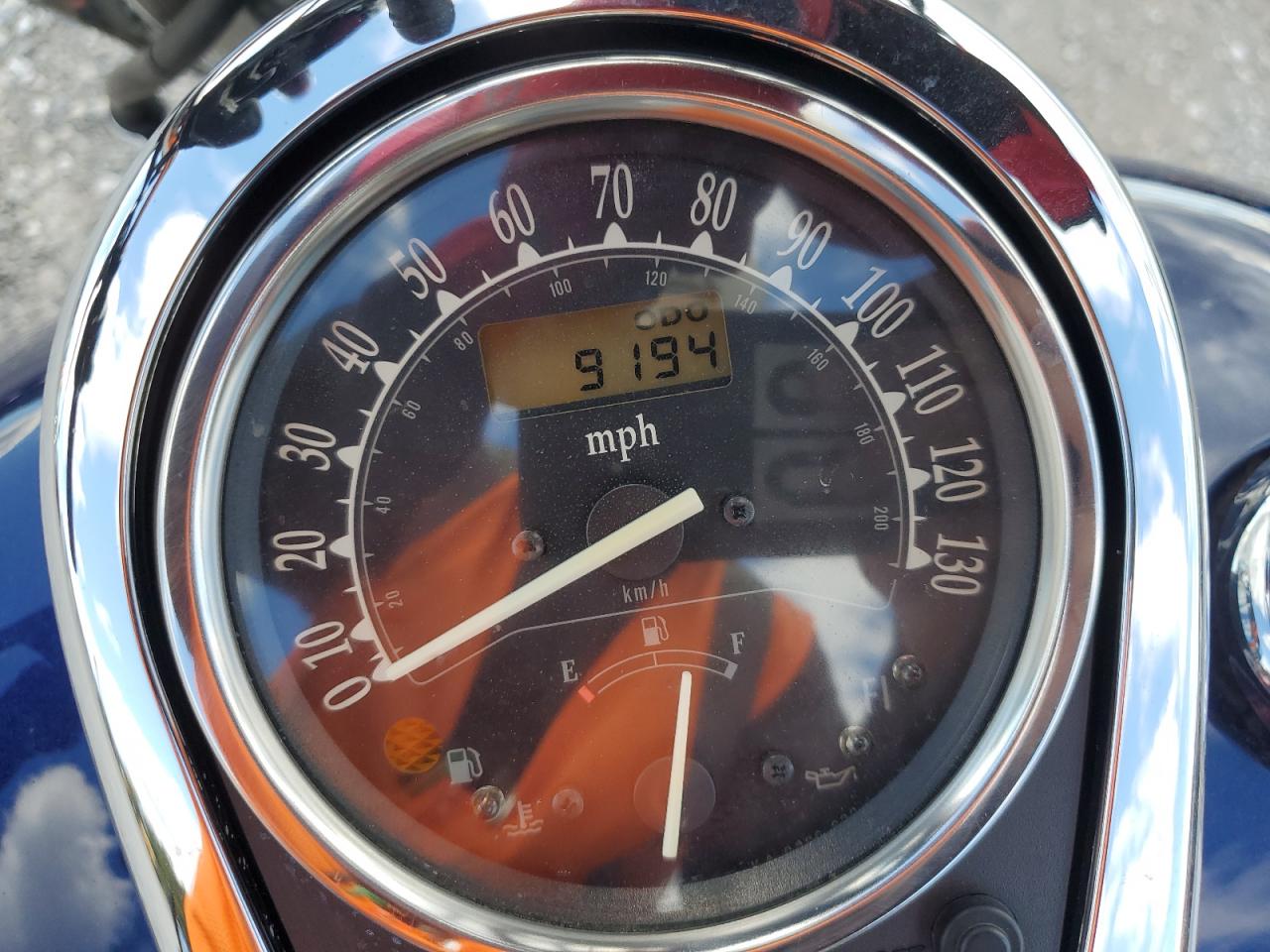 2011 Kawasaki Vn900 D VIN: JKAVN2D14BA042586 Lot: 85768525