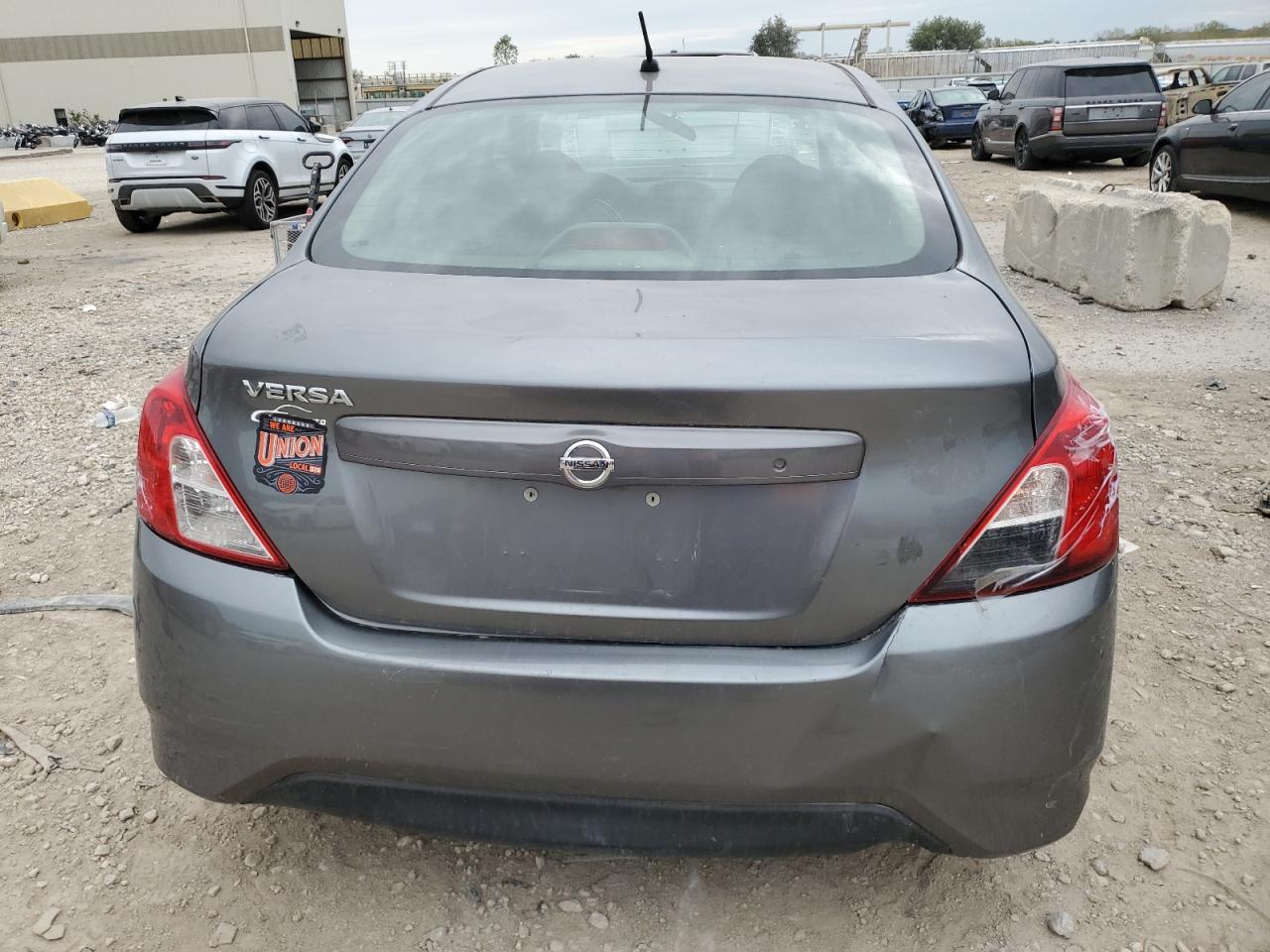 2016 Nissan Versa S VIN: 3N1CN7AP6GL850959 Lot: 86218225