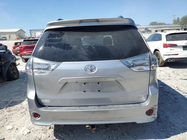  TOYOTA SIENNA 2017 Серый