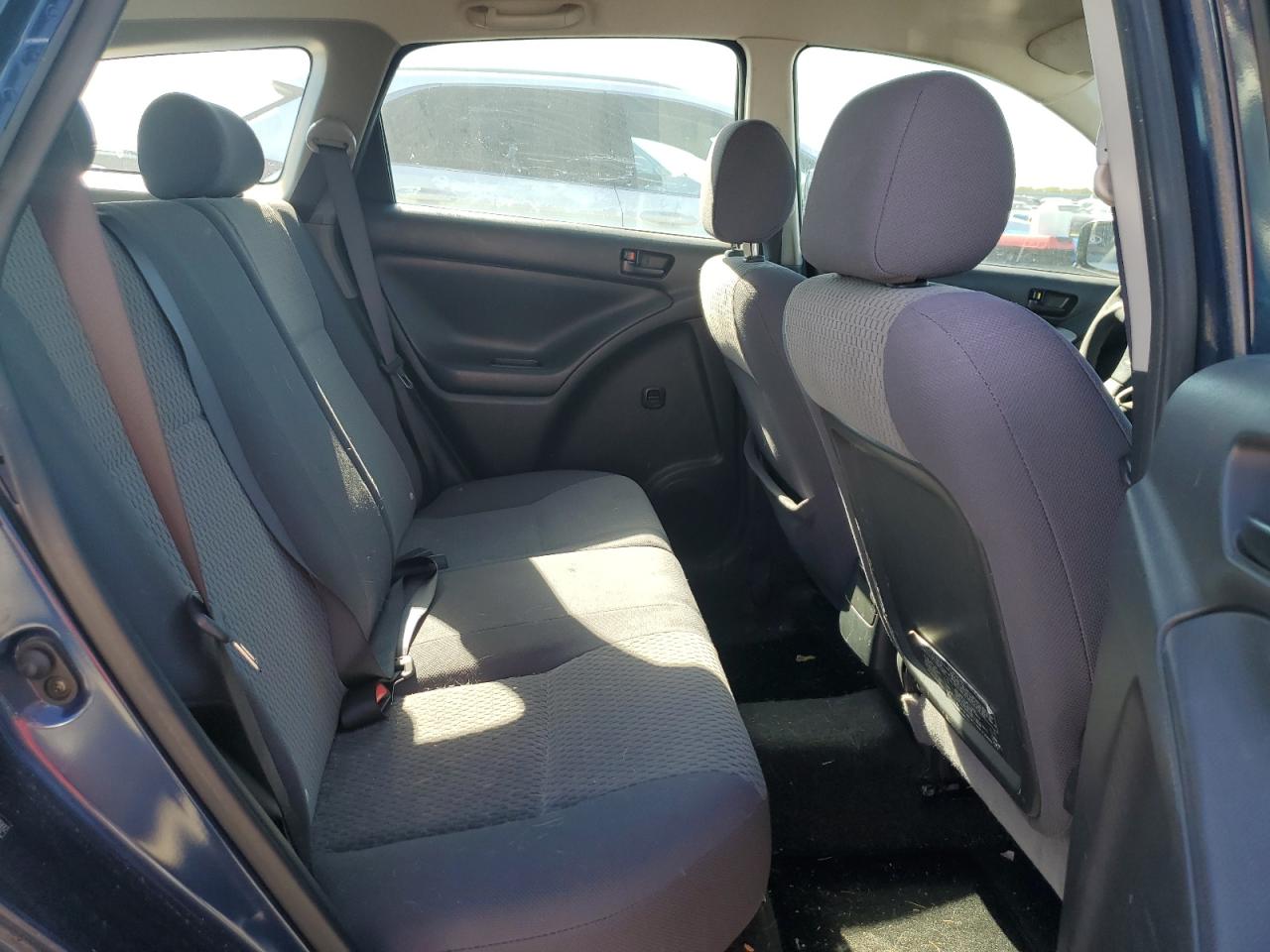 2005 Toyota Corolla Matrix Xr VIN: 2T1KR32E15C491992 Lot: 82578775