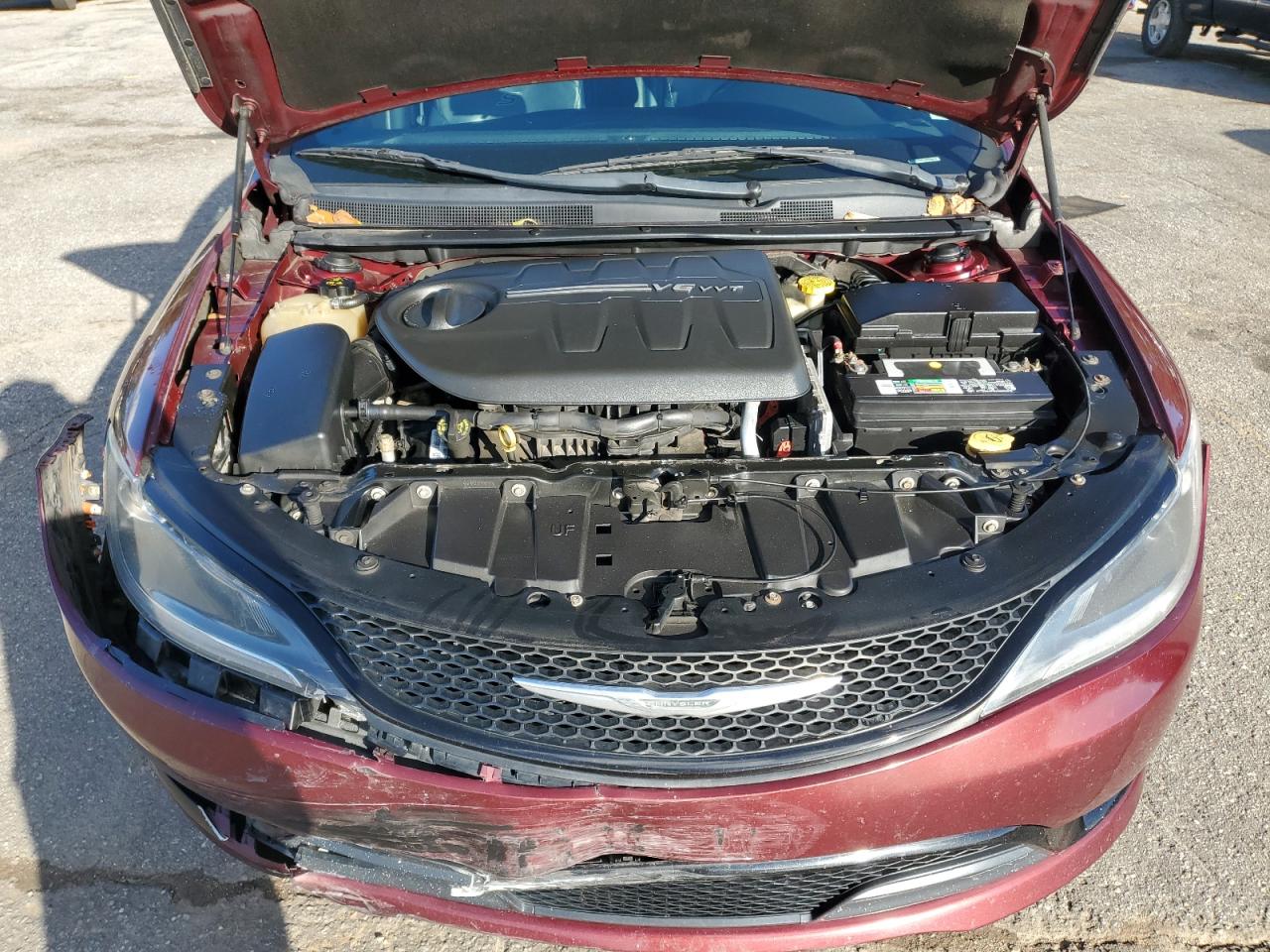 2015 Chrysler 200 S VIN: 1C3CCCDG1FN530619 Lot: 90376405