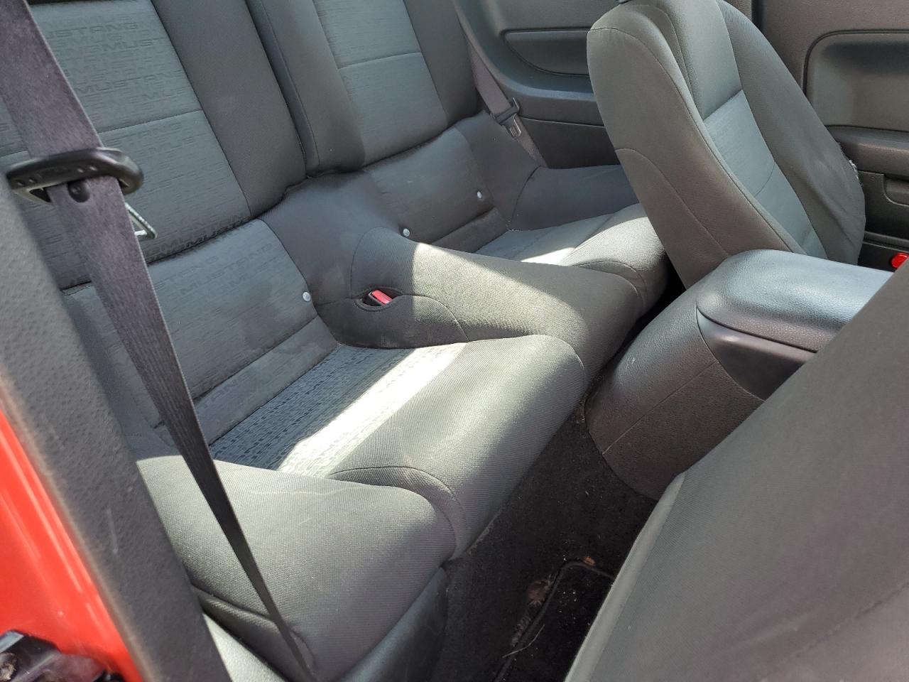 2006 Ford Mustang VIN: 1ZVFT80N165240212 Lot: 85565805