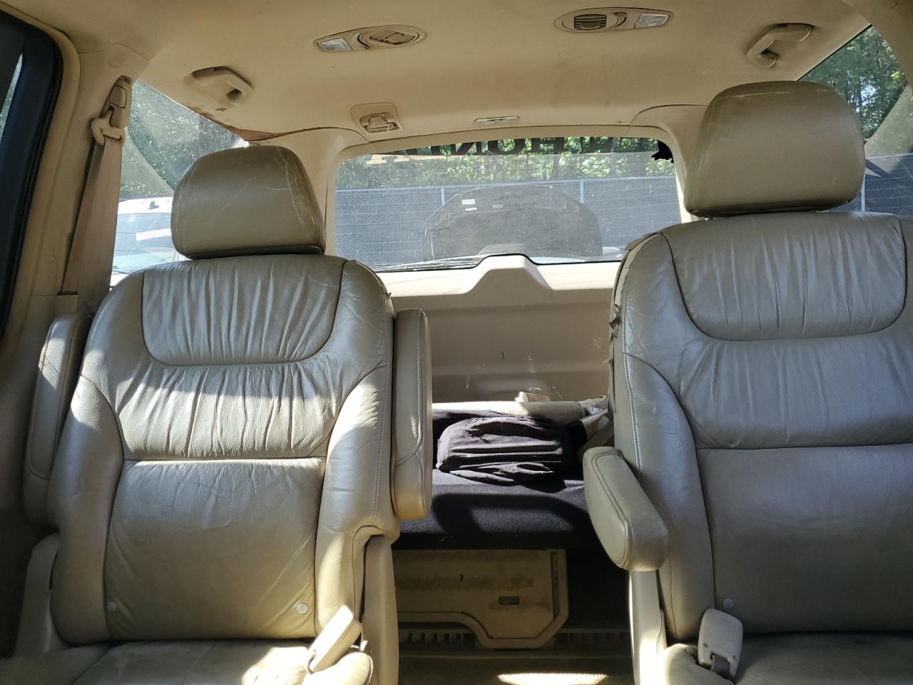 2005 Honda Odyssey Exl VIN: 5FNRL38795B018880 Lot: 84042645