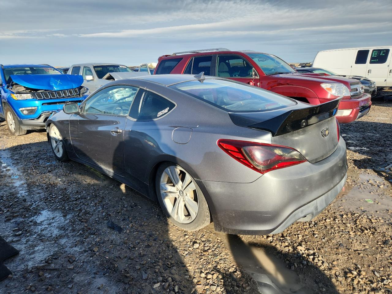 2010 Hyundai Genesis Coupe 3.8L VIN: KMHHU6KHXAU011302 Lot: 86188445