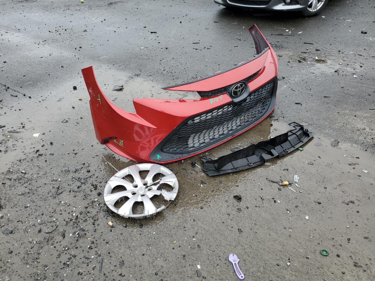 2020 Toyota Corolla Le VIN: 5YFEPRAE4LP040009 Lot: 85856195