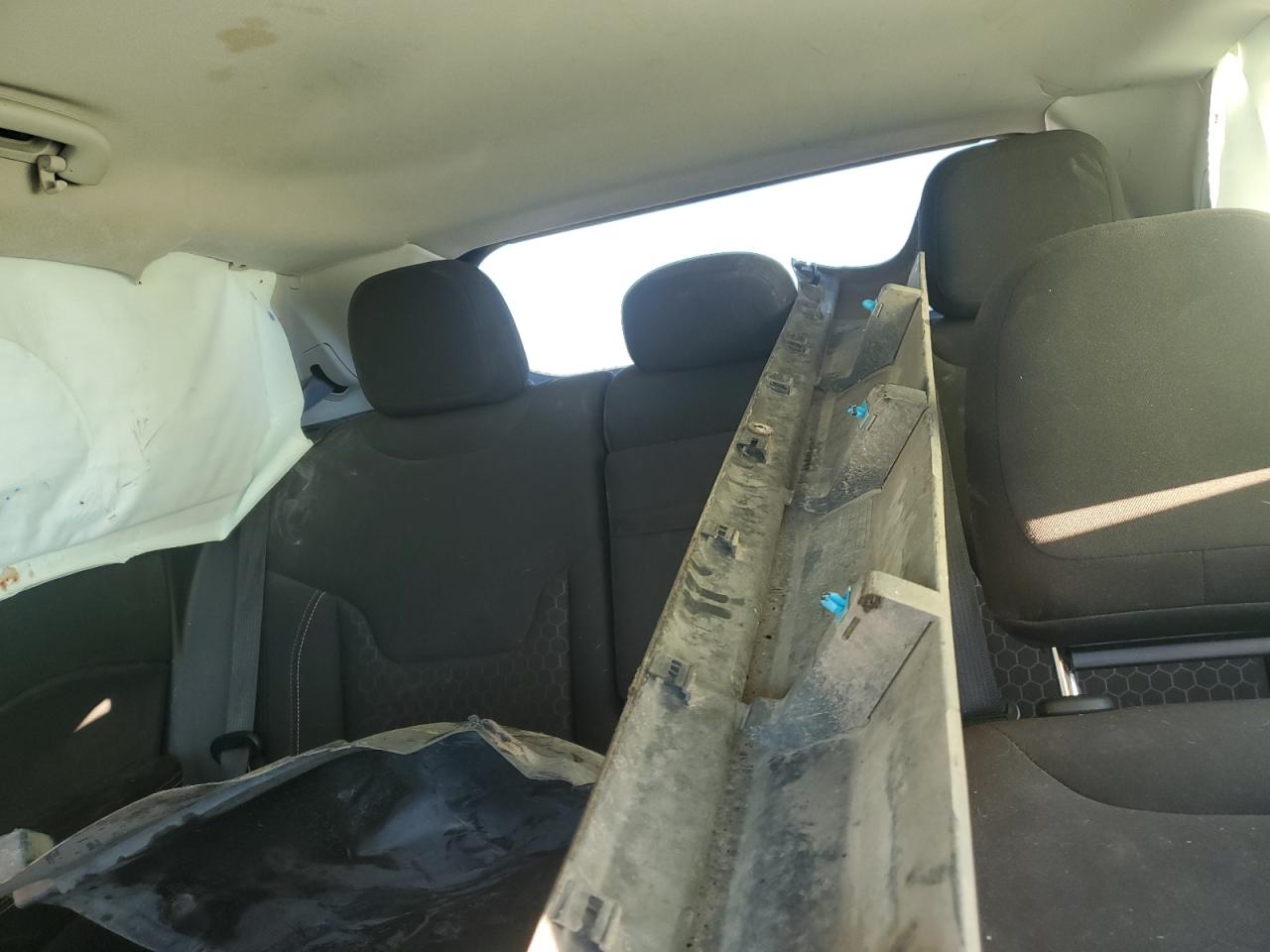 2018 Jeep Compass Sport VIN: 3C4NJDAB2JT103645 Lot: 82751535