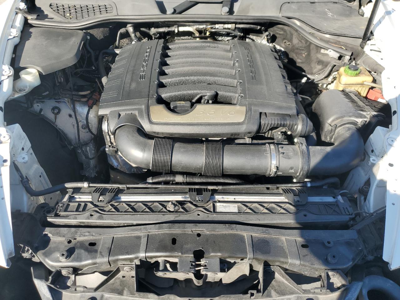 2014 Porsche Cayenne VIN: WP1AA2A28ELA95344 Lot: 90610935