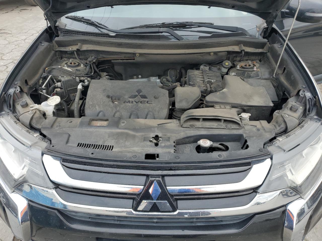 2018 Mitsubishi Outlander Se VIN: JA4AD3A35JZ026345 Lot: 82782585