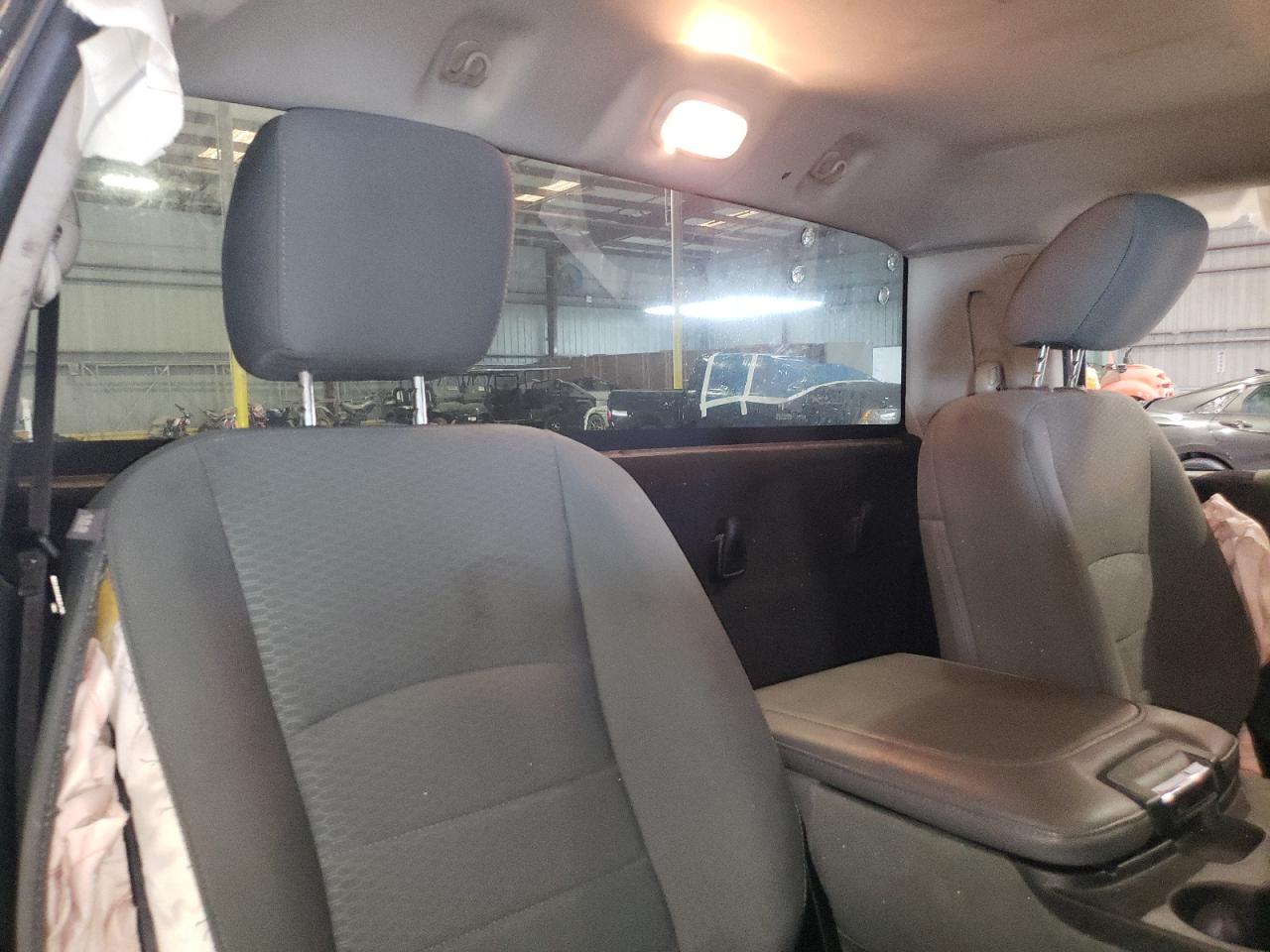 2018 Ram 1500 St VIN: 3C6JR6AG4JG234381 Lot: 86245985