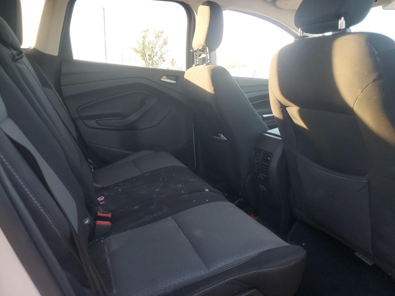 2018 Ford Escape Se VIN: 1FMCU9GD4JUD57413 Lot: 85937505