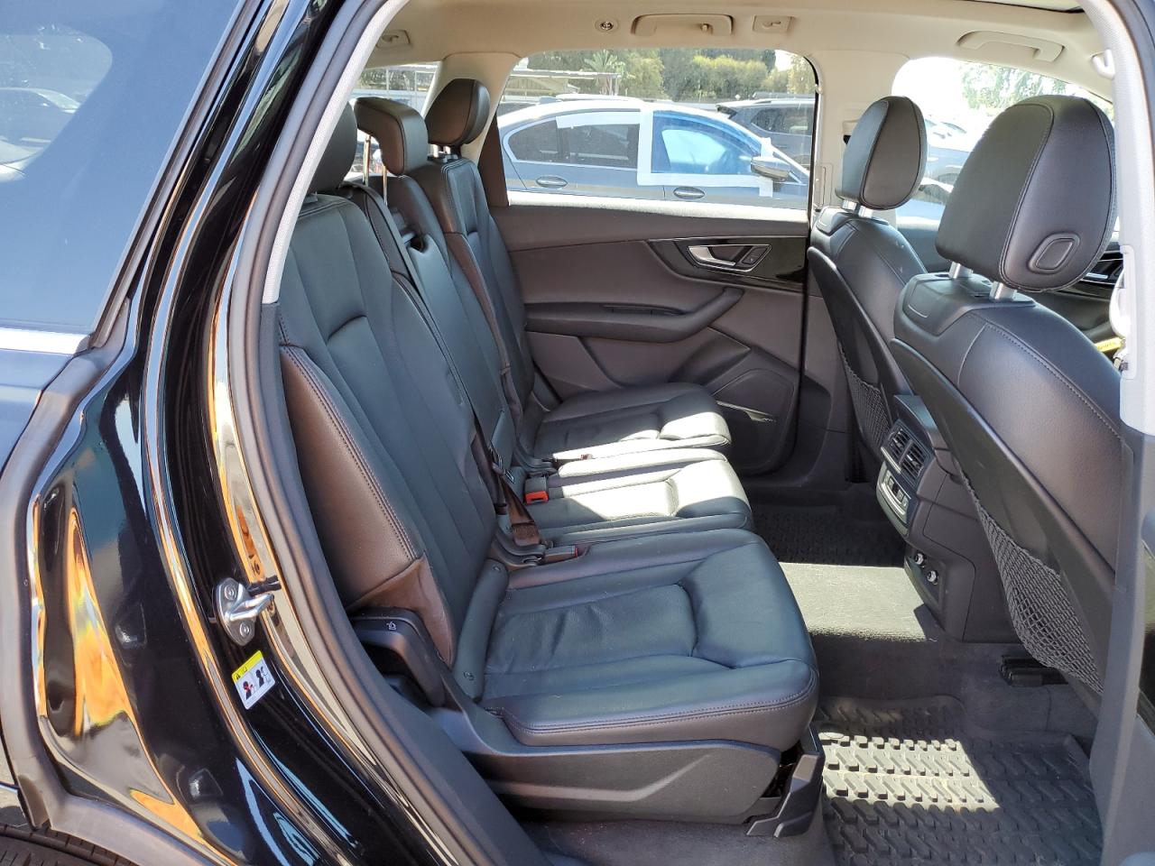 2019 Audi Q7 Premium Plus VIN: WA1LAAF77KD002743 Lot: 86142595