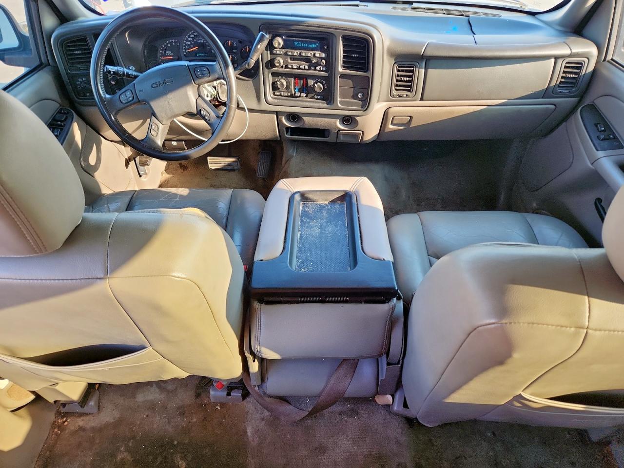 2004 GMC Yukon VIN: 1GKEC13Z54R237084 Lot: 81972575